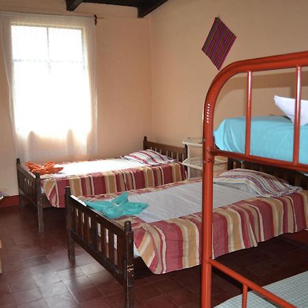 Hostal Morenos Antigua Eksteriør billede