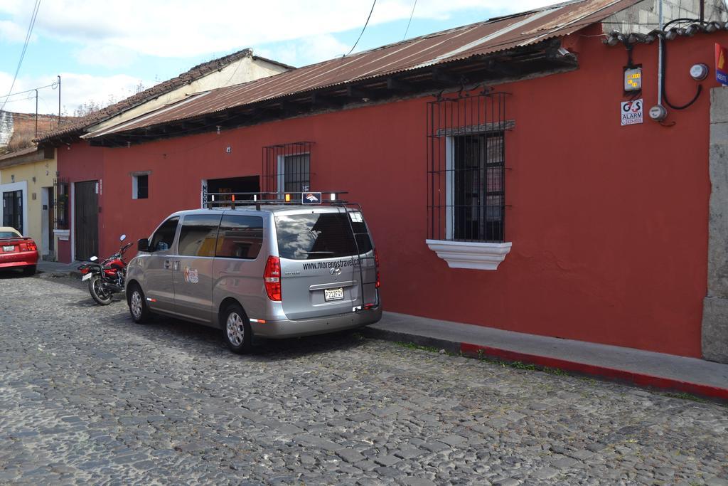 Hostal Morenos Antigua Eksteriør billede
